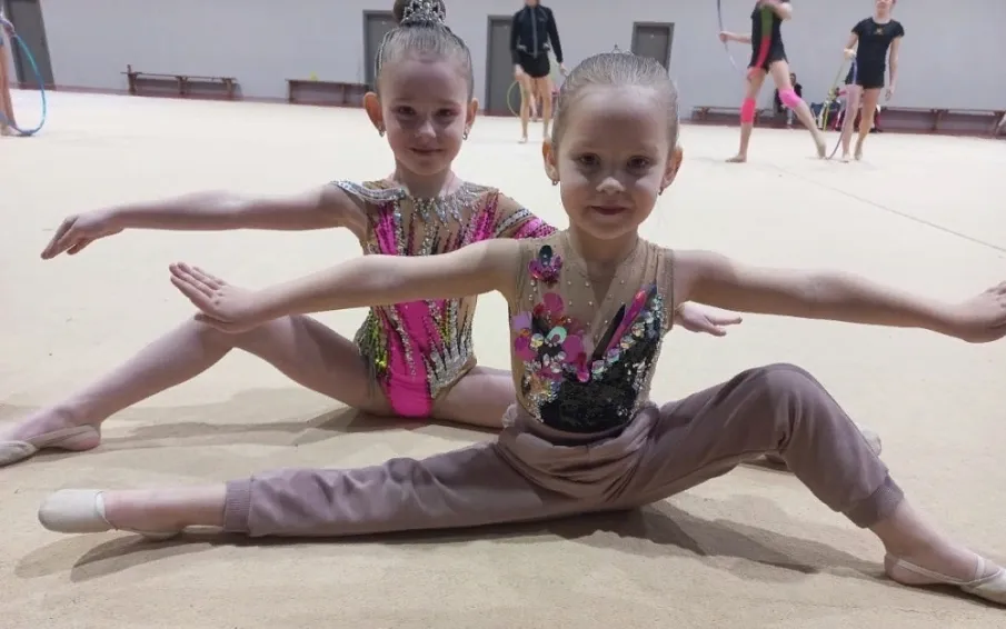 Юные гимнастки соревновались в грации и красоте