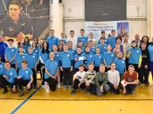 Пловцы получили спортивную форму