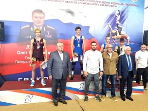 Наши борцы успешно выступили на первенстве
