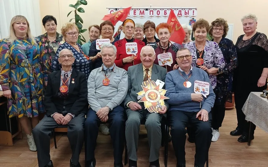 Активисты городского общества ВОИ познакомились с историей создания самых известных и любимых песен Великой Отечественной войны