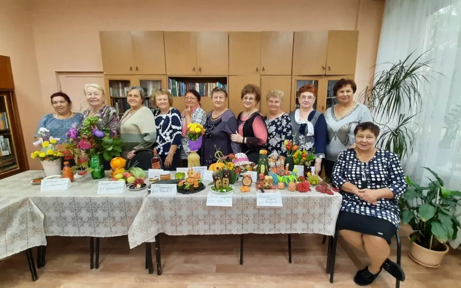 Замечательная пора – осень! Осень — время собирать урожай и радоваться тому, что выросло на огороде