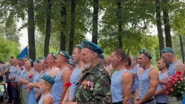 Торжественное открытие мемориала в честь десантников и войск специального назначения