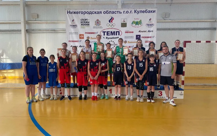 Спортивный зал ФОКа "ТЕМП" в городе Кулебаки стал ареной жарких соревнований в честь Дня России