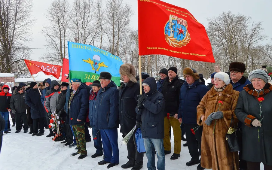 Памятное мероприятие, посвященное 35-й годовщине вывода советских войск из Афганистана, прошло на площади Победы в Кулебаках