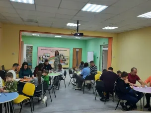 Праздничная игровая программа "А мой папа - молодец!" состоялась в библиотеке