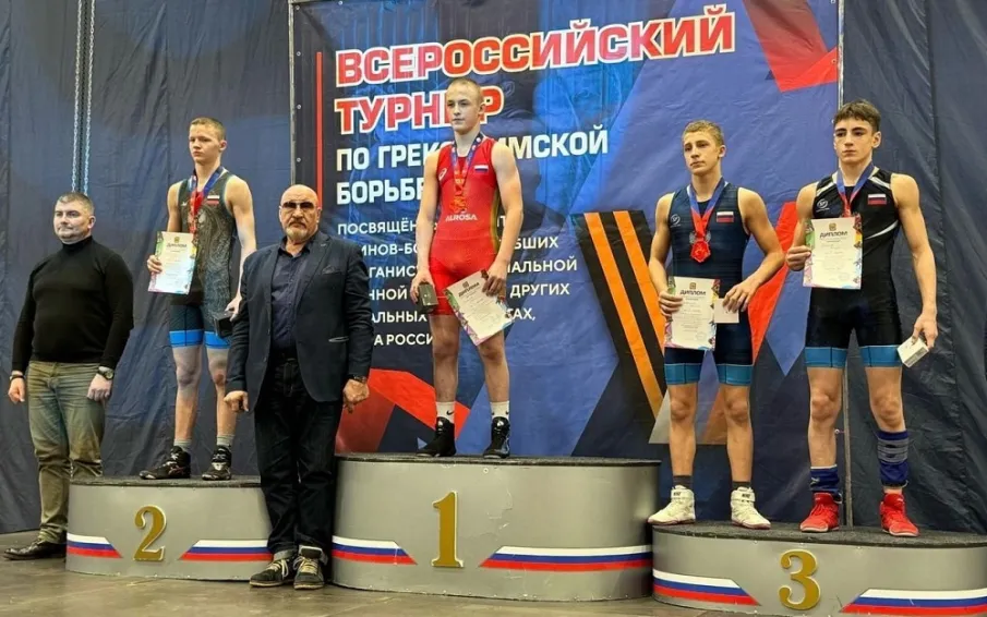 Поздравляем Семенова Павла с блестящей победой на Всероссийском турнире по греко-римской борьбе «Сила России»