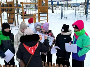 На территории «Семейного» сквера на улице Войкова была организована интерактивная площадка «Родные и любимые»