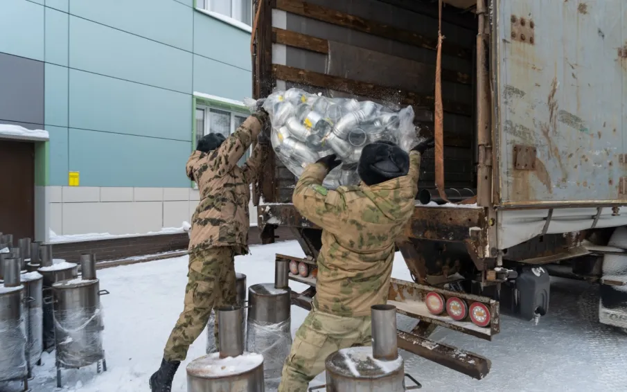Гуманитарный конвой отправили из Нижегородской области в зону СВО представители семи регионов России