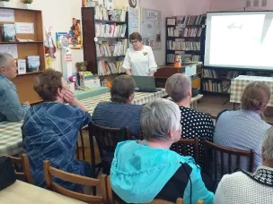 В Меляевской поселковой библиотеке прошёл краеведческий вечер «Вклад наших земляков в Великую Победу»