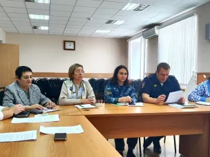 В администрации округа состоялось  очередное заседание антинаркотической комиссии