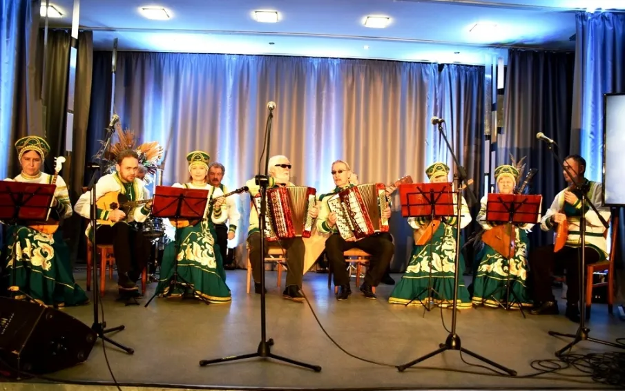 Солисты Народного оркестра русских народных инструментов приняли участие в вокальном конкурсе