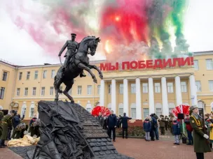 Российский скульптор, наша землячка Юлия Пашина, стала автором памятника маршалу Константину Рокоссовскому в Гомеле