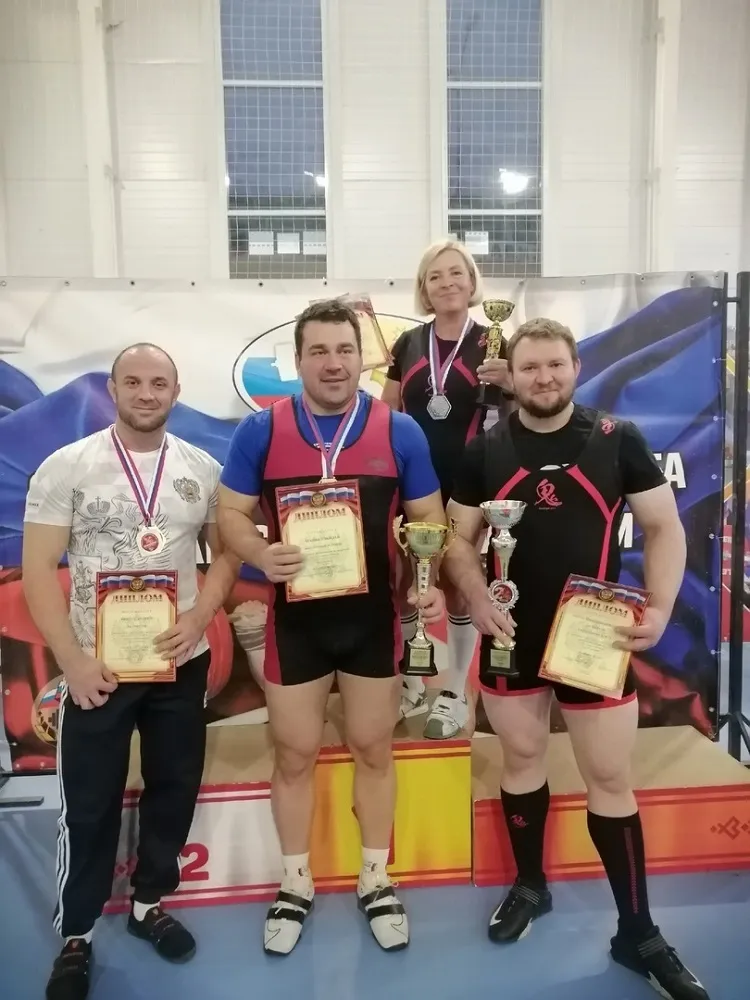 Кулебакские атлеты достойно выступили на чемпионате Приволжского федерального округа по классическому жиму