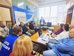 Инициативная группа жителей вышла с проектом по обустройству спортивного корта на улице Бутова в рамках областной программы «Вам решать»