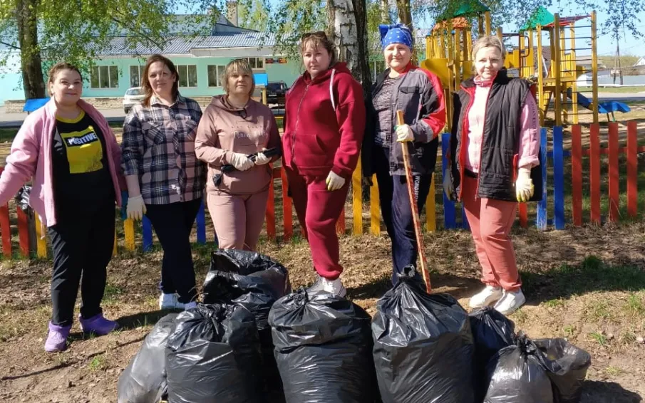 Субботники прошли в селах Мурзицы и Саваслейка, деревне Серебрянка