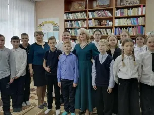 В Саваслейской библиотеке прошел поэтический час с  поэтессой  Ириной Пыхтеевой