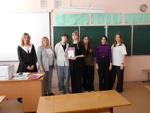 Увлекательный квиз стал настоящим путешествием в мир детства для восьмиклассников школы №9   