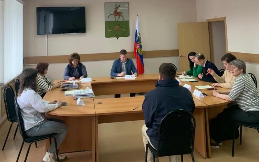 В администрации округа состоялось заседание комиссии по вопросу предоставления адресной государственной социальной помощи на основании социального контракта