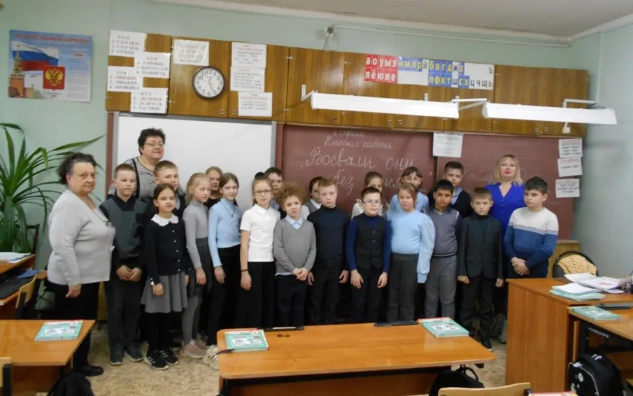 Учащимся младших классов рассказали о подвигах братьев наших меньших во время Великой Отечественной войны