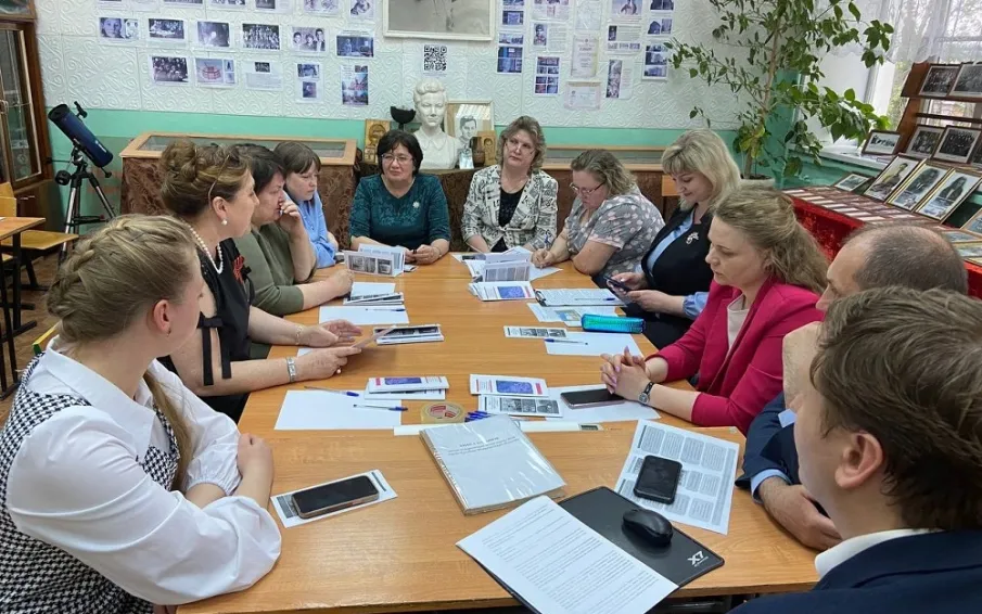 В Кулебаках состоялся муниципальный обучающий семинар «Взаимодействие школьных музеев и краеведческих сообществ в современных условиях»