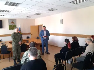 15 февраля в администрации округа состоялось вручение орденов Мужества участникам спецоперации