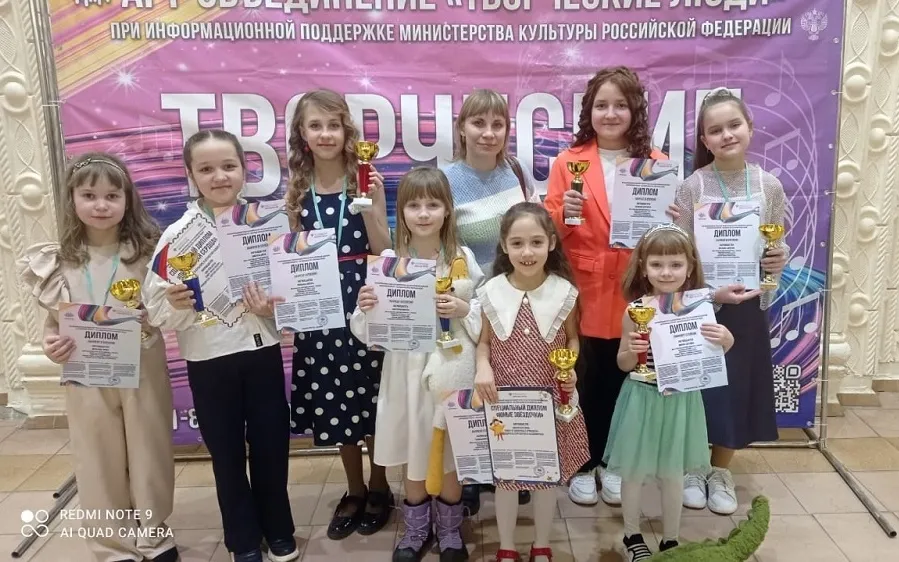 Вокальный коллектив Дворца культуры им. Дубровских - Лауреат Всероссийского фестиваля-конкурса художественного творчества