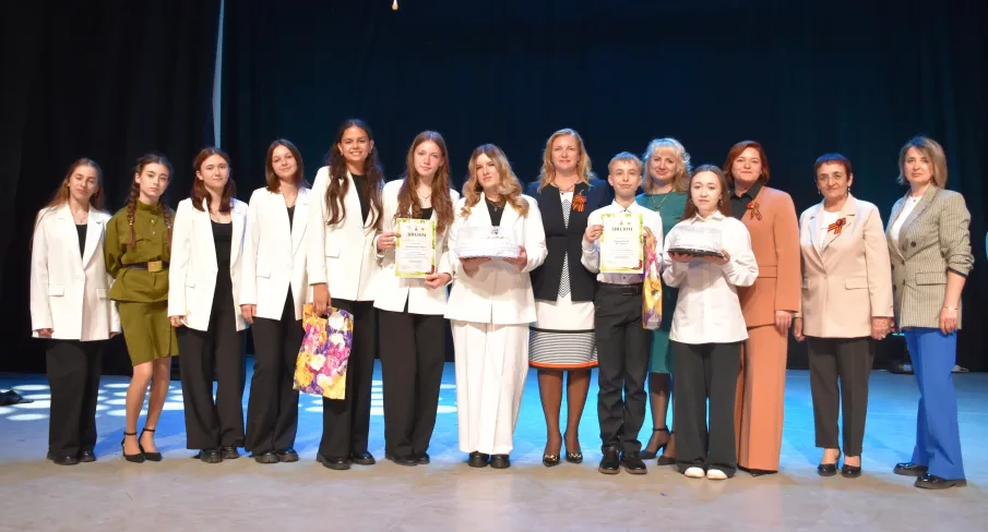 Состоялся муниципальный конкурс патриотической песни «Тальяночка»