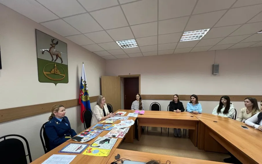 4 декабря в администрации округа состоялся «круглый стол», посвящённый вопросам противодействия коррупции