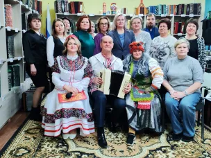 В День гармониста открылась выставка музыкальных инструментов из частной коллекции Алексея Омельшина