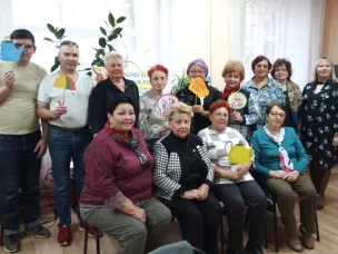 В городской библиотеке №2 состоялся вечер-комплимент «А стареть мы будем красиво»