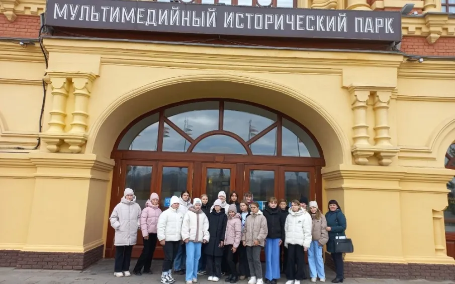 Школьники посетили мультимедийную профориентационную выставку