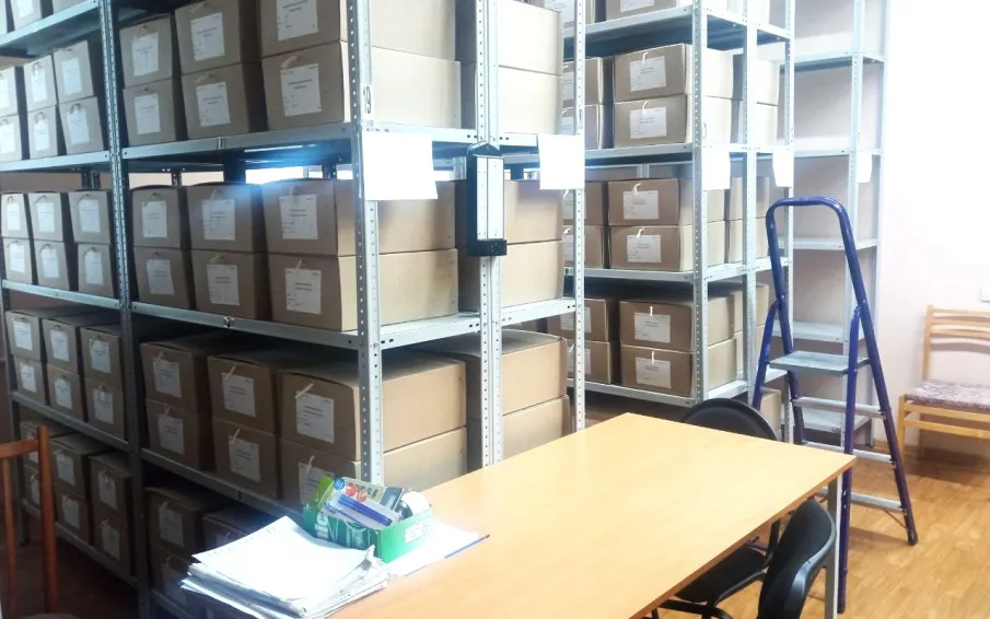 В администрации вакансия ведущего специалиста сектора архива управления делами