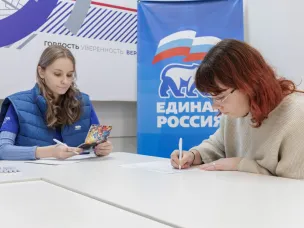 В Нижегородской области прошел единый день сбора подписей в поддержку выдвижения Владимира Путина на выборах Президента