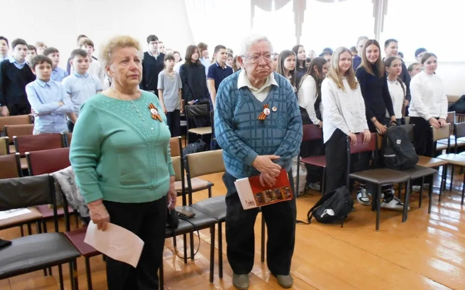 Литературно – патриотической композицией «Письма из далёкого военного…» начался цикл мероприятий о фронтовых письмах кулебачан
