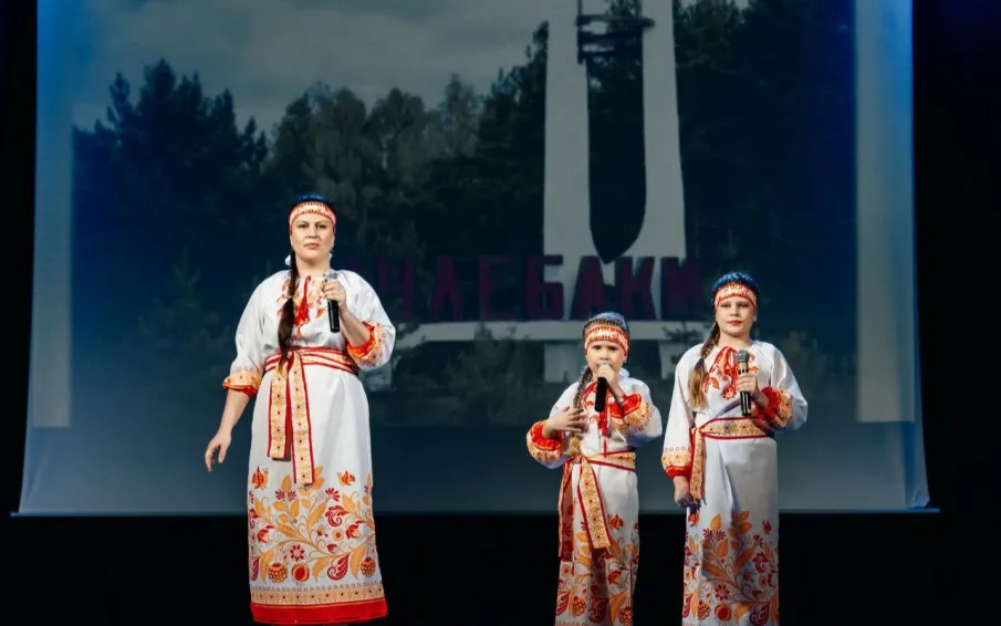 Более 60 нижегородок от 5 лет до 71 года приняли участие в финале регионального фестиваля «Коса - России краса»