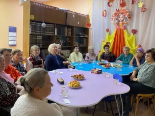 Сотрудники Городской детской библиотеки №2 организовали литературно-музыкальную гостиную под названием "Болдинская осень в творчестве А.С. Пушкина"