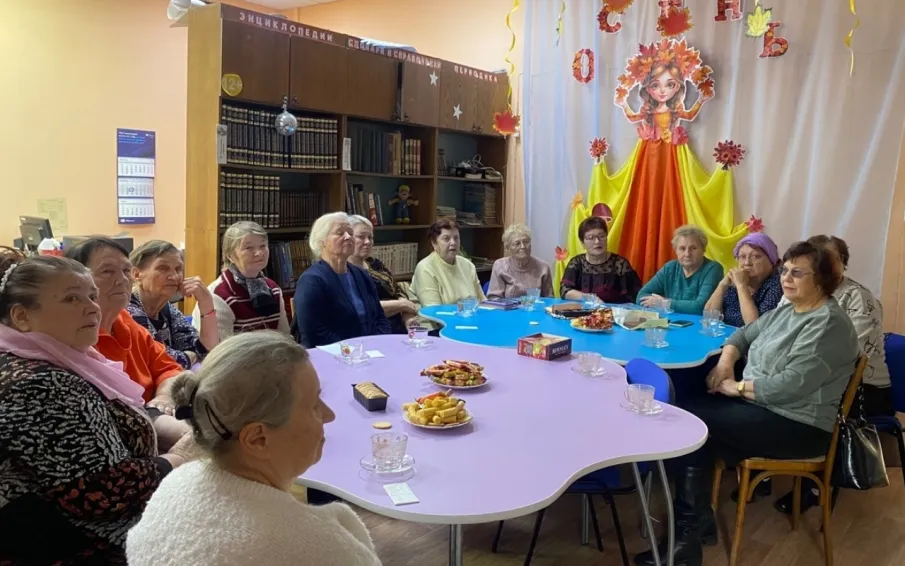 Сотрудники Городской детской библиотеки №2 организовали литературно-музыкальную гостиную под названием "Болдинская осень в творчестве А.С. Пушкина"