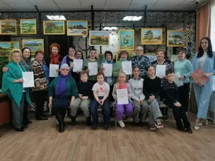 В ДК с. Мурзицы состоялась творческая встреча с художником