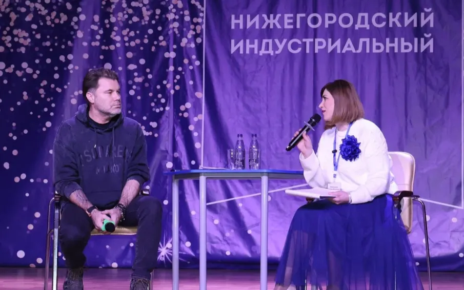 Писатель Олег Рой встретился с нижегородцами в рамках проекта «Чтецкие программы»