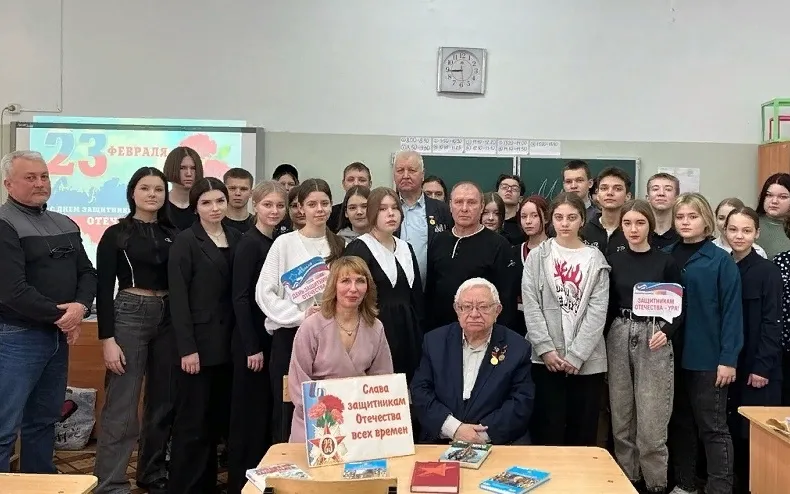 Для кулебакских школьников состоялся вечер доблести и чести "Военно-морской флот - Родины оплот!"