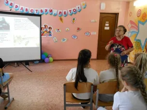 Для ребят, посещающих лагерь дневного пребывания прошел исторический час «Животные в боевом строю»   