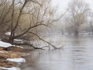 Усиление ветра! Будьте внимательны и осторожны!
