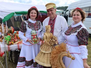 От родниковой воды до живых переливов: как Кулебаки украсили "День поля"