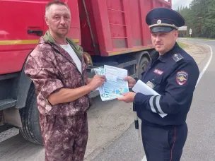 В Кулебаках прошла профилактическая акция по соблюдению правил дорожного движения «С СИМ-безопасно колесим»