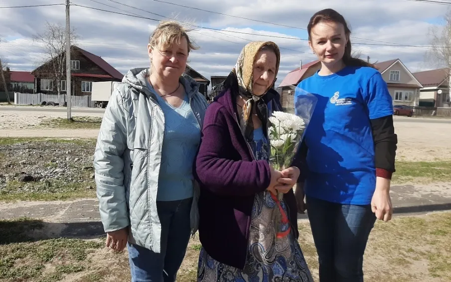 Волонтеры культуры поздравили с Днем рождения Марию Ивановну Конкину