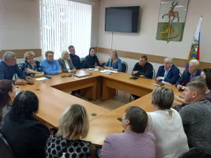 В администрации округа прошла встреча волонтеров, оказывающих помощь участникам специальной военной операции (СВО)