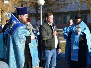 Крестный ход прошел в Кулебаках в праздник Казанской иконы Божией Матери и День народного единства