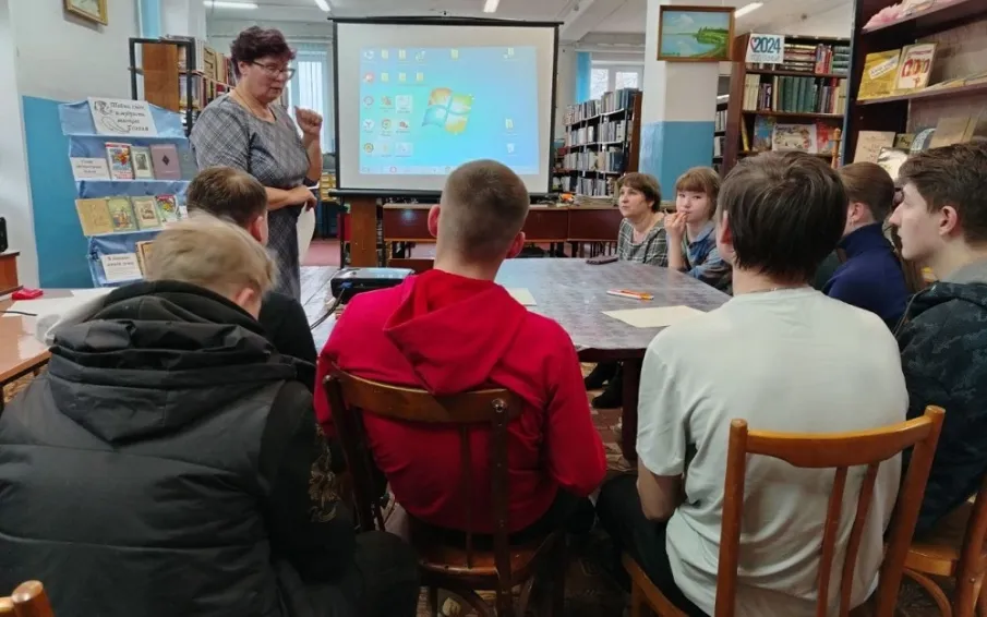 Читатели библиотеки открывали тайны слов