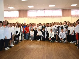 Во Дворце культуры им. Дубровских состоялась торжественная линейка местного отделения Движения Первых