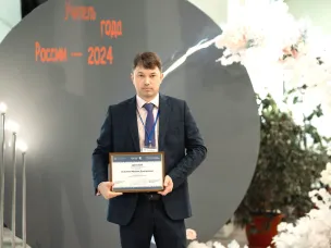 Учитель истории и обществознания школы № 1 М.Д. Осминин успешно прошел зональный этап и стал участником регионального этапа Всероссийского конкурса «Учитель года России - 2024»